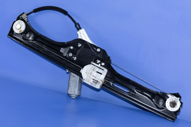 Ruteheis venstre bak til BMW X5 2007-2013 (E70) (E70) (BMW|7 267 691|)