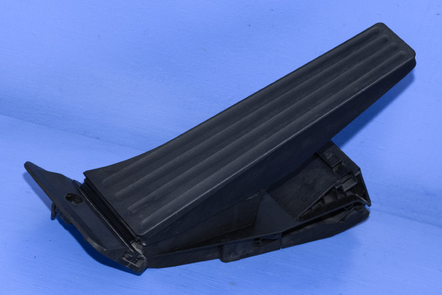 Pedal gass til BMW X5, 2007-2013 (E70) (E70) (BMW|6 789 998)