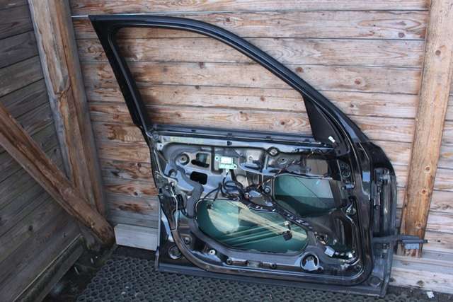 Dør venstre foran til BMW X3 2003-2006 (Fase 1) (E83) (E83)