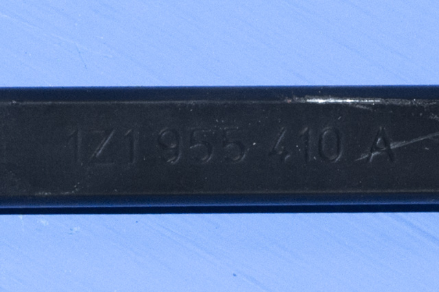 Viskerarm frontrute høyre til Škoda Octavia 2009-2013 (Type II, Fase 2)  (VAG|1Z1 955 410 A|)