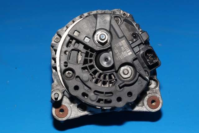 Dynamo diesel til Škoda Octavia 2009-2013 (Type II, Fase 2)  (BOSCH|0 124 525 091|06F 903 023 F. 14 VOLT - 140 AMP|)