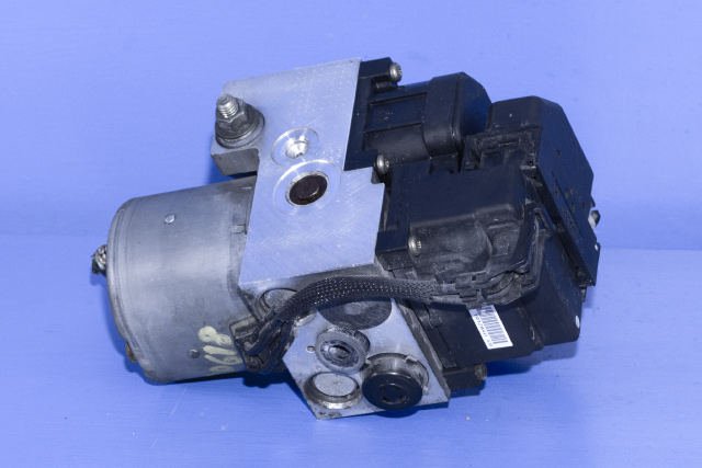 ABS sentral til Nissan King Cab 2002-2011 (Fase 2) (D22/NP300) (D22/NP300) (NISSAN|47660-VK310|)