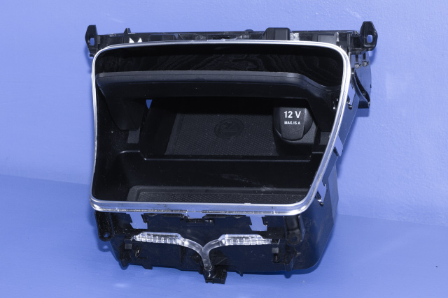 Dashbord myntrom til Mercedes C-Klasse, Coupe/Cab 2015-2018 (Fase 1) (C205) (C205) (MERCEDES|A 205 680 02 10|)