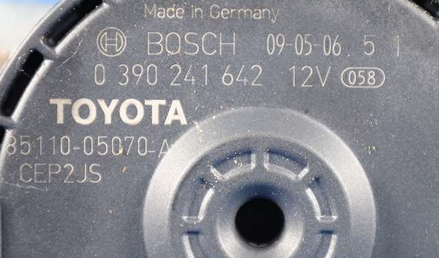 Viskermotor frontrute komplett m/overføring til Toyota Avensis 2009-2015 (Type III, Fase 1) (BOSCH|0 390 241 642|85110-05070-A|)
