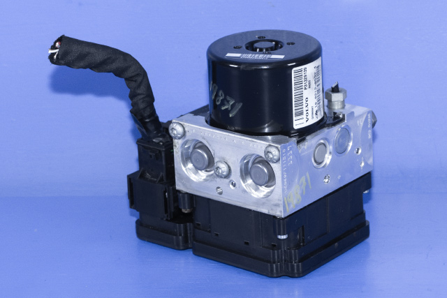 ABS sentral til Volvo V70 2007-2013 (Type III, Fase 1) (VOLVO|P31329139|)