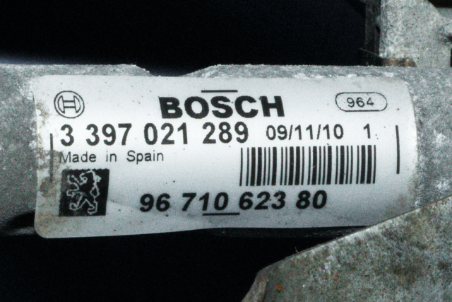Viskermotor foran høyre til Peugeot 3008 2009-2016 (Type I) (PEUGEOT|96 710623 80|)