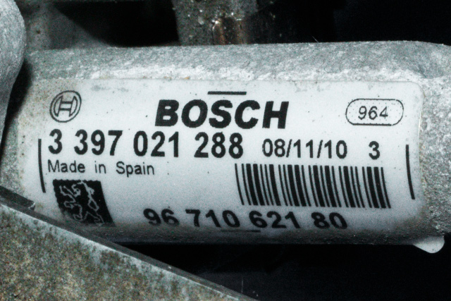Viskermotor foran venstre til Peugeot 3008 2009-2016 (Type I)  (PEUGEOT|96 710621 80|)