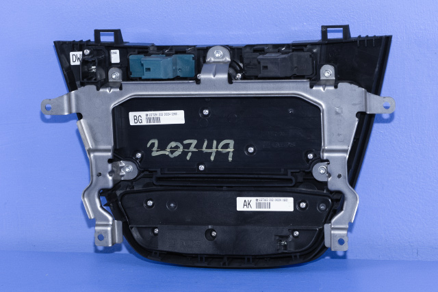 Bilstereo navigasjon betjeningspanel til Opel Insignia A 2009-2014  (GM|13 273 256|)