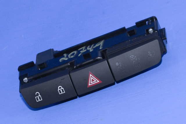Bryter nødblink til Opel Insignia A, 2009-2014  (GM|13 271 927)