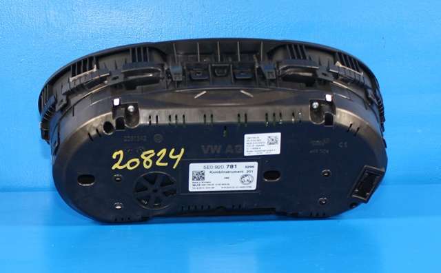 Instrumentpanel til Škoda Octavia 2013-2016 (Type III, Fase 1)  (VAG|5E0 920 781|)