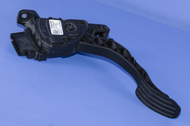 Pedal gass til Volvo V70, 2007-2013 (Type III, Fase 1)  (HELLA|6PV 010 834-00)