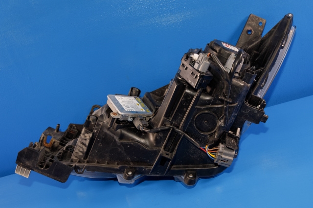 Frontlykt høyre xenon til Mazda 3 2013-2016 (Type III, Fase 1)  (MAZDA|BHR2-51030|)