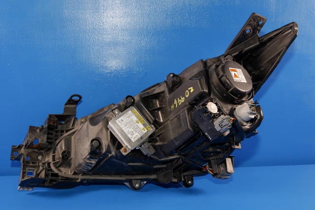 Frontlykt høyre xenon til Mazda 3 2013-2016 (Type III, Fase 1)  (MAZDA|BHR2-51030|)