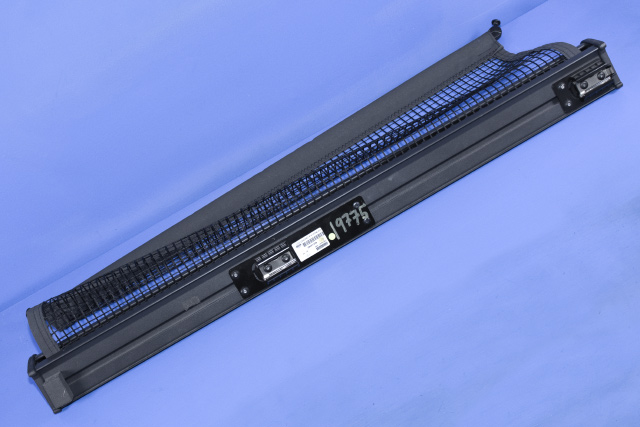 Bagasjerom rollon til Volvo V50 2007-2012 (Fase 2) (VOLVO|39851409|)