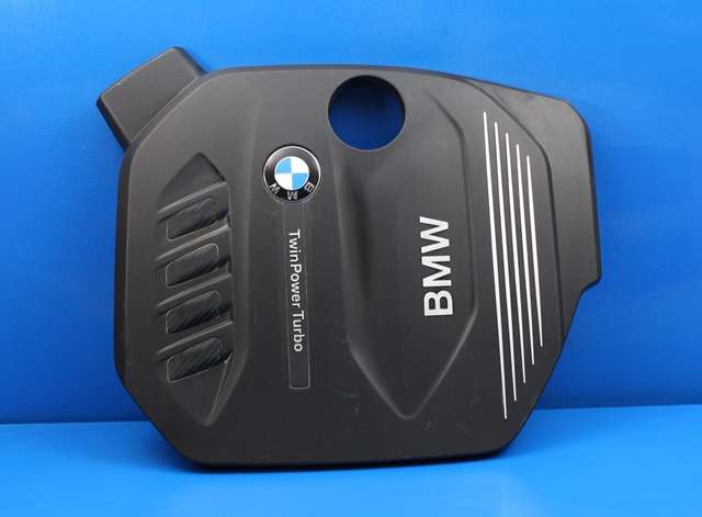 Motordeksel over motor til BMW 5-Serie, 2017-->> (G30/G31) (G30/G31) (BMW|8 514 204-01)