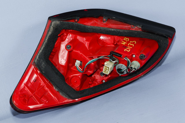 Baklykt høyre til Toyota RAV4 2006-2009 (Type III, Fase 1)