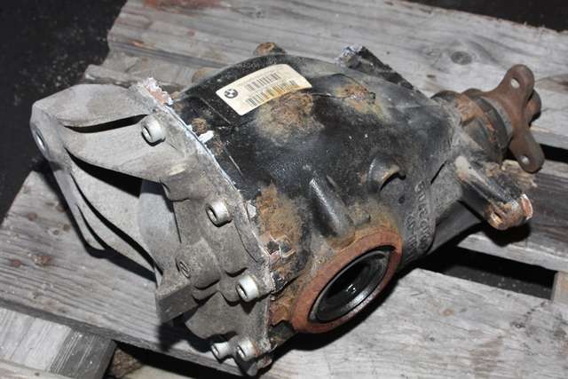 Kardang klokke bak til BMW 3-Serie 2012-2018 (F30/F31/F34) (F30/F31/F34) (BMW|7 605 589|)