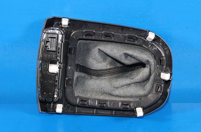 Bryter setevarme til Kia Rio 2011-2017 Type III