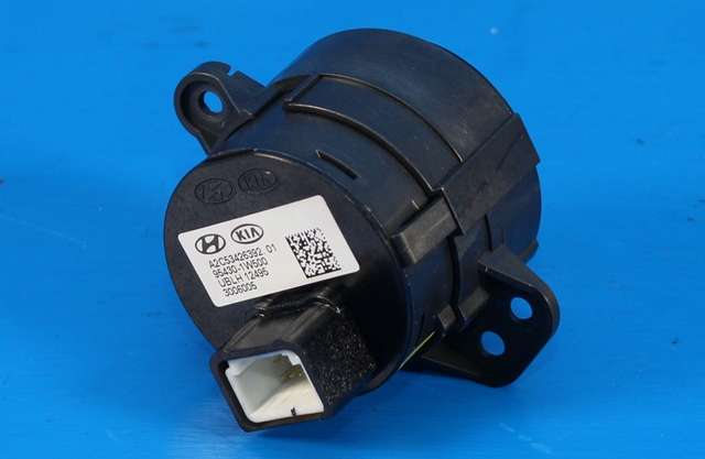 Bryter start/stopp til Kia Rio 2011-2017 Type III  (KIA|95430-1W500|)