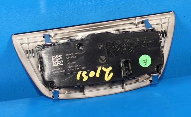 Bryter lys til BMW 5-Serie 2017-->> (G30/G31) (G30/G31) (BMW|6 841 883|)