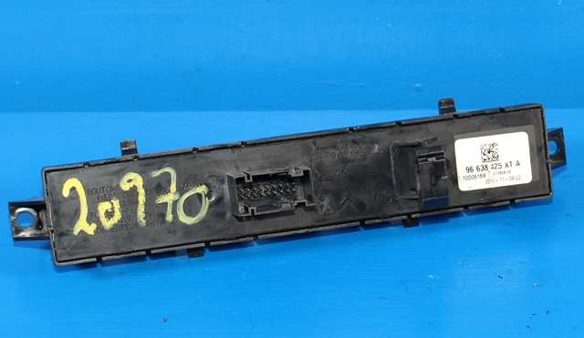 Bryter diverse til Peugeot 3008 2009-2016 (Type I) (PEUGEOT|96 638425 XT-A|)