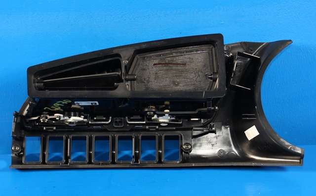 Dashbord friskluftdyse midtkonsoll til Peugeot 3008 2009-2016 (Type I)