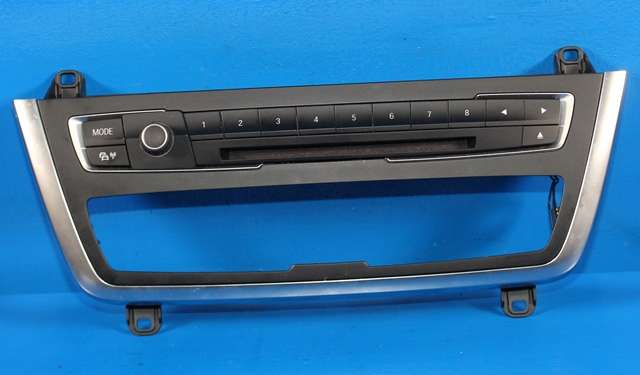Bilstereo betjeningspanel til BMW 3-Serie, 2012-2018 (F30/F31/F34) (F30/F31/F34) (BMW|61.31-9 261 102)