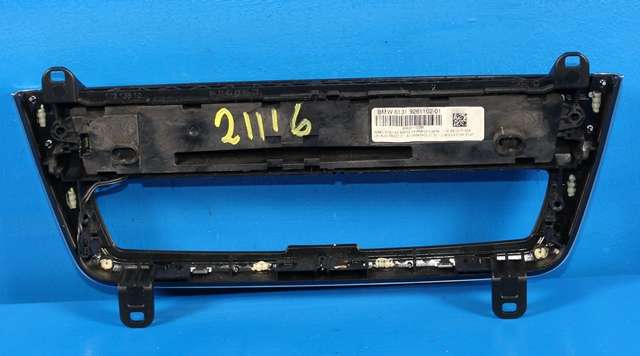 Bilstereo betjeningspanel til BMW 3-Serie 2012-2018 (F30/F31/F34) (F30/F31/F34) (BMW|61.31-9 261 102|)