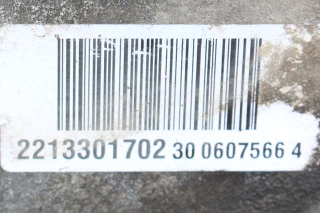 Kardang klokke foran til Mercedes GLK 2008-2015 (X204) (X204) (MERCEDES|221 330 17 02|)