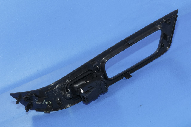 Bryter ruteheis til Volvo XC60 2014-2017 (Type I, Fase 2)  (VOLVO|31394841|)