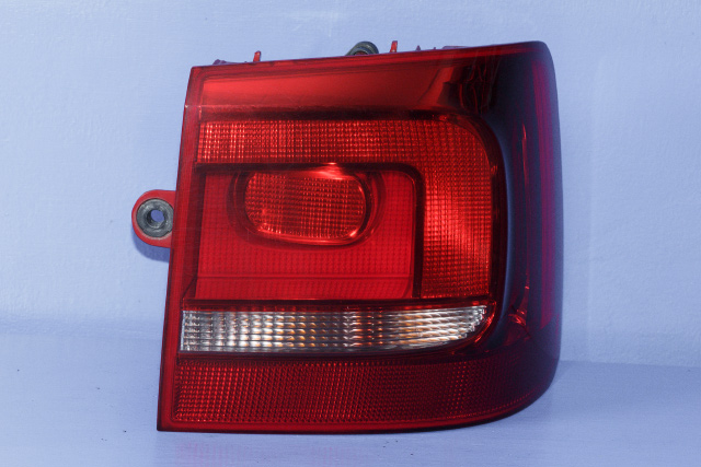 Baklykt høyre ytre til VW Touran 2010-2015 (Type I, Fase 3)