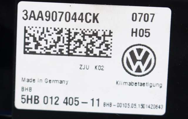 Varmeapparat betjening til VW Touran 2010-2015 (Type I, Fase 3)  (HELLA|5HB 012 405-11|3AA 907 044 CK|)