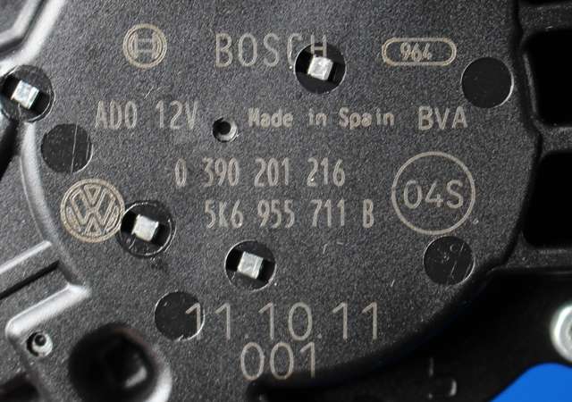 Viskermotor bakrute til VW Golf VI 2008-2012  (BOSCH|0 390 201 216|5K6 955 711 B|)