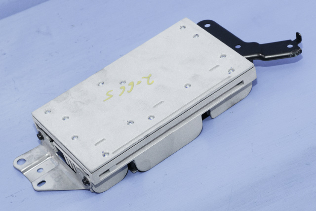 Bilstereo forsterker til Toyota Land Cruiser 150 2014-->> (Fase 2) (TOYOTA|86280-60650|)