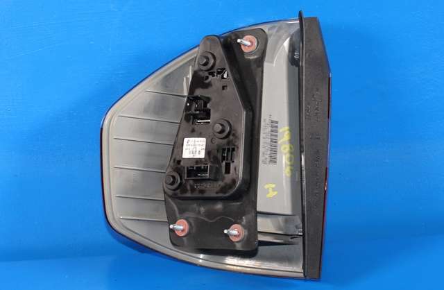 Baklykt høyre ytre til BMW X3 2003-2006 (Fase 1) (E83) (E83) (BMW|63.21-6 990 170|)
