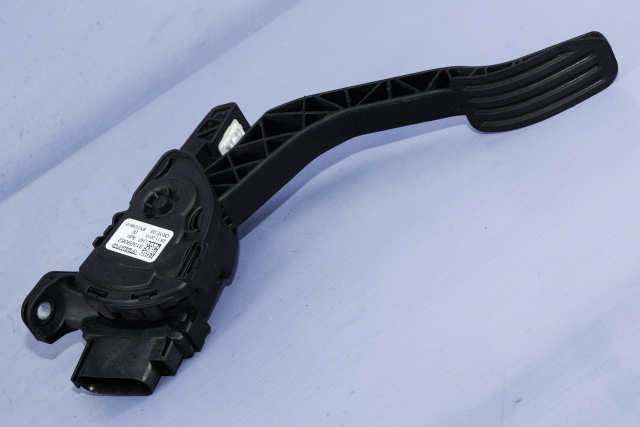 Pedal gass til Volvo XC60, 2014-2017 (Type I, Fase 2)  (VOLVO|31329062)