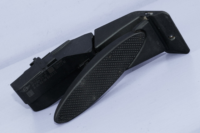 Pedal gass til Mini One/Cooper 2007-2014 (R55-57) (R55-57) (HELLA|6PV 009 379-00|35.42-6 786 591|)