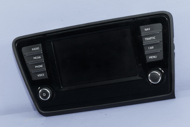 Bilstereo navigasjon betjeningspanel til Škoda Octavia, 2013-2016 (Type III, Fase 1) (VAG|5E0 919 605 J)