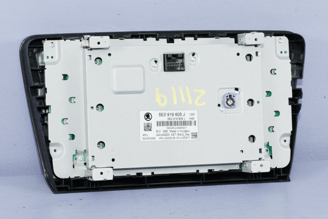 Bilstereo navigasjon betjeningspanel til Škoda Octavia 2013-2016 (Type III, Fase 1)  (VAG|5E0 919 605 J|)