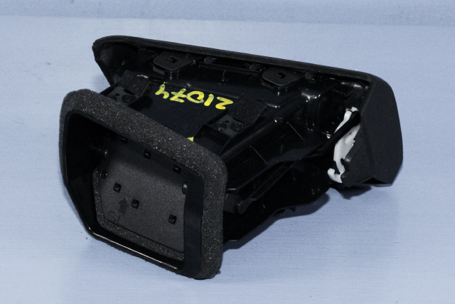 Dashbord friskluftdyse venstre til Nissan X-Trail 2014-2022 (T32) (T32)