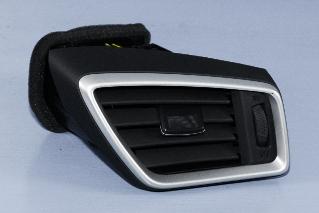 Dashbord friskluftdyse høyre til Nissan X-Trail, 2014-2022 (T32) (T32) 