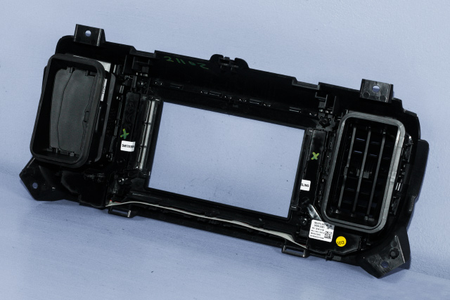 Dashbord friskluftdyse midtkonsoll til Peugeot Expert 2016-->> (Type III)