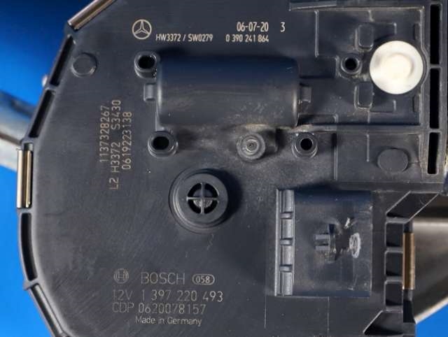 Viskermotor frontrute komplett m/overføring til Mercedes CLS 2004-2010 (C219) (C219) (BOSCH|0 390 241 864|)
