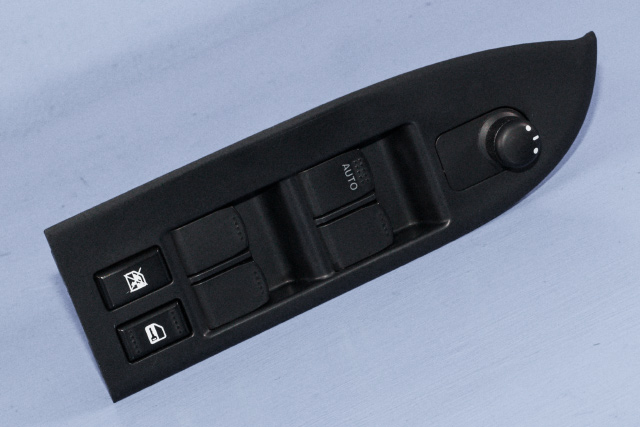 Bryter ruteheis førerdørspanel til Suzuki Grand Vitara 2005-2015 (Type III)