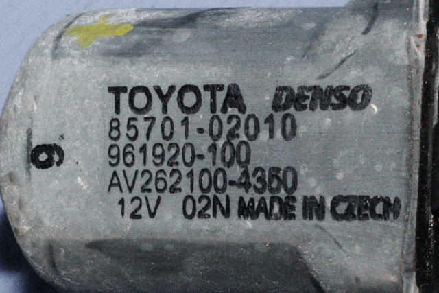 Ruteheis høyre foran til Toyota Avensis 2009-2015 (Type III, Fase 1)  (DENSO|912020-103|85710-05050-C|)