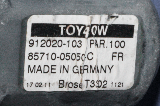 Ruteheis høyre foran til Toyota Avensis 2009-2015 (Type III, Fase 1)  (DENSO|912020-103|85710-05050-C|)