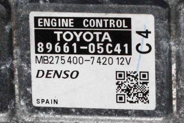 Styreenhet motor til Toyota Avensis 2009-2015 (Type III, Fase 1)  (DENSO|275400-7420|89661-05C41|)