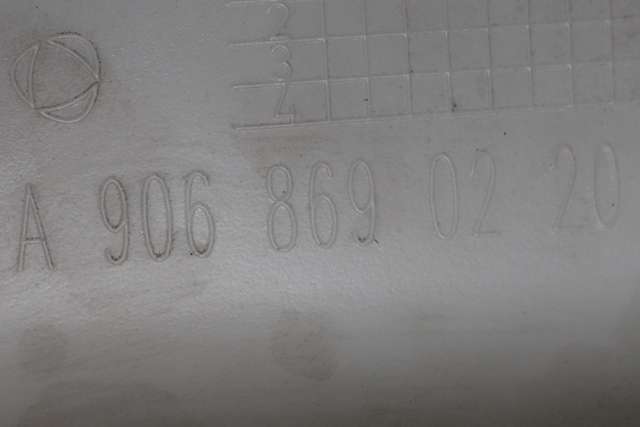 Spylertank foran til VW Crafter 2006-2011 (Type I, Fase 1)  (MERCEDES|A 906 869 02 20|)