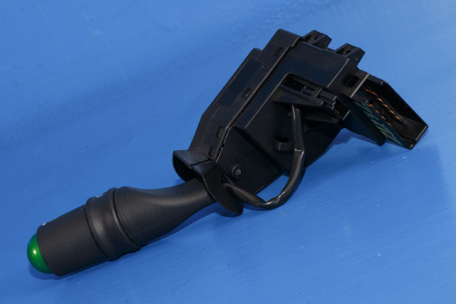 Bryter visker til Smart Fortwo 2007-2014 (Type II) (W451) (W451) (MERCEDES|A 451 905 03 00|)