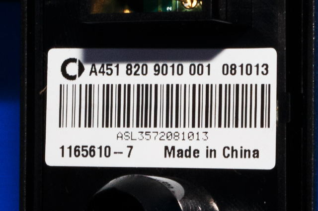 Bryter nødblink til Smart Fortwo 2007-2014 (Type II) (W451) (W451) (MERCEDES|A 451 820 90 10|)
